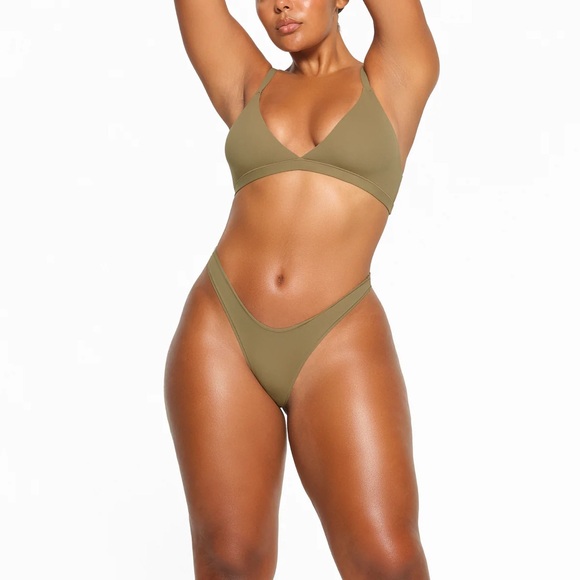 Skims Fits Everybody Triangle Bralette - Khaki - Picture 3 of 10